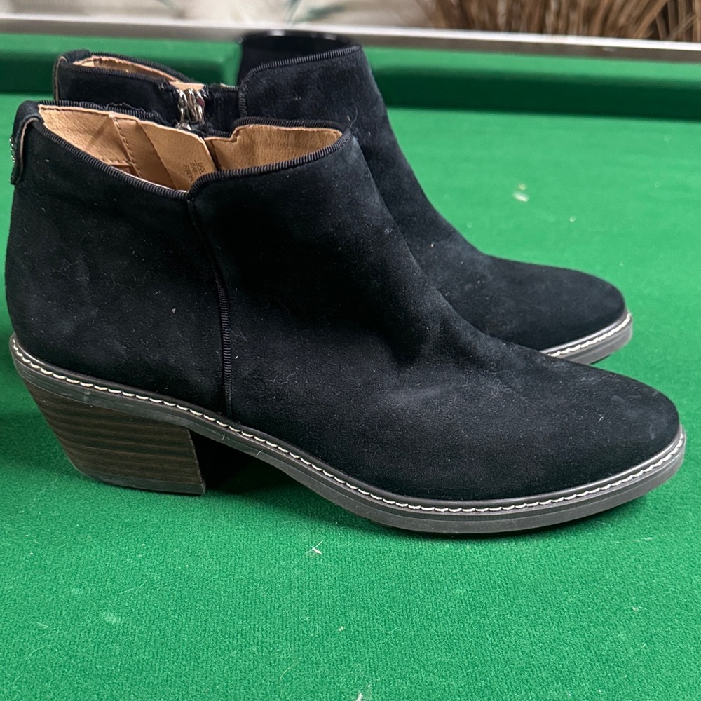 Sam Edelman Black Ankle Booties